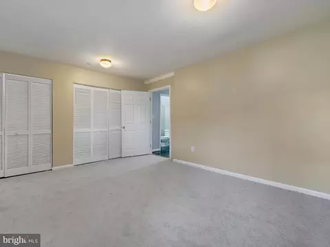 6025 Cedar Post Dr, District Heights, MD 20747 photo 25