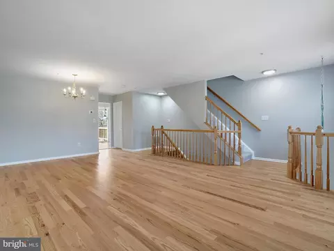 6025 Cedar Post Dr, District Heights, MD 20747 photo 5
