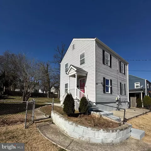 4102 71st Ave, Hyattsville, MD 20784
