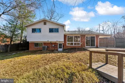 Exterior - 6912 Lyle St, Lanham, MD 20706 photo 4 of 7