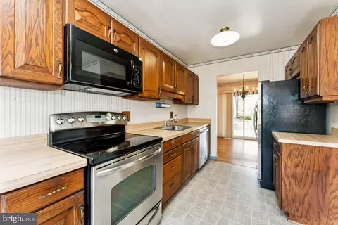 Kitchen - 6912 Lyle St, Lanham, MD 20706 photo 3 of 5