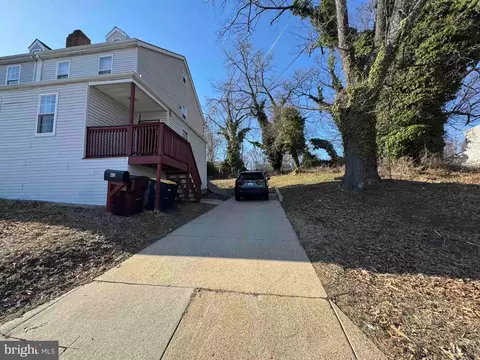 42 Bayou Ave, Capitol Heights, MD 20743