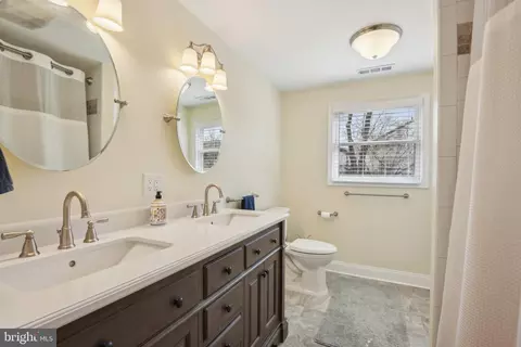 Bath - 2733 Keystone Ln, Bowie, MD 20715 photo 1 of 2