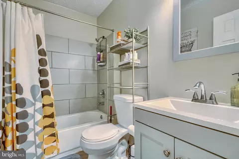 2824 Red Oak Ln, Lanham, MD 20706 photo 31