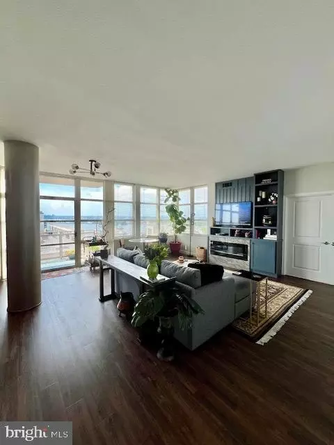 157 Fleet St #1003, National Harbor, MD 20745