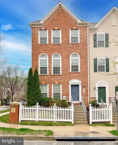 1628 Fernwood Dr, Marlboro, MD 20774