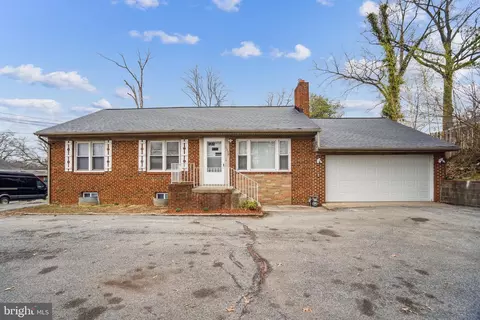 9336 Lanham Severn Rd, Lanham, MD 20706
