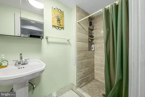 9115 7th St, Lanham, MD 20706 photo 25