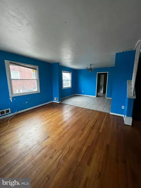 Living - 8318 Navahoe Dr, Silver Spring, MD 20903 photo 1 of 1