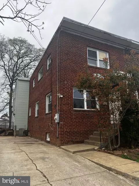 8318 Navahoe Dr, Silver Spring, MD 20903