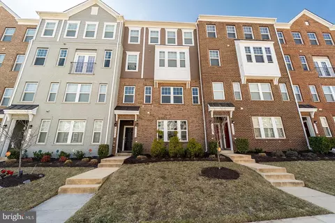 9721 Glassy Creek Way, Marlboro, MD 20772