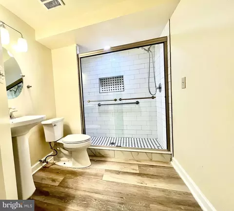 Bath - 8017 Tiffany Ln, Lanham, MD 20706 photo 1 of 4