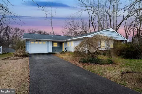 13205 Overbrook Ln, Bowie, MD 20715