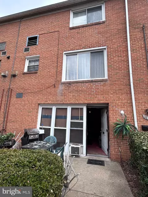 1735 Addison Rd S, District Heights, MD 20747