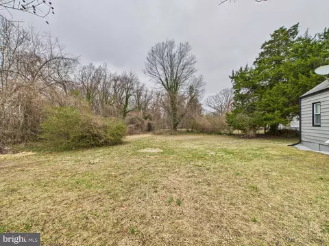 4313 Elgin Ct, Suitland, MD 20746 photo 6