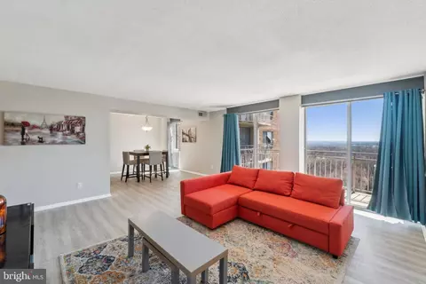 1836 Metzerott Rd #1827, Hyattsville, MD 20783