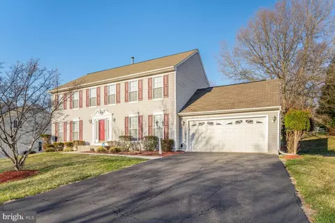 10304 Twin Knoll Way, Marlboro, MD 20772
