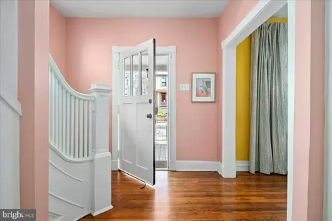 3209 Perry St, Mount Rainier, MD 20712 photo 3