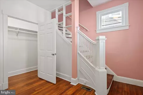 3209 Perry St, Mount Rainier, MD 20712 photo 5