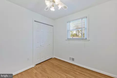 Bedroom - 8008 Daniel Dr, District Heights, MD 20747 photo 6 of 6