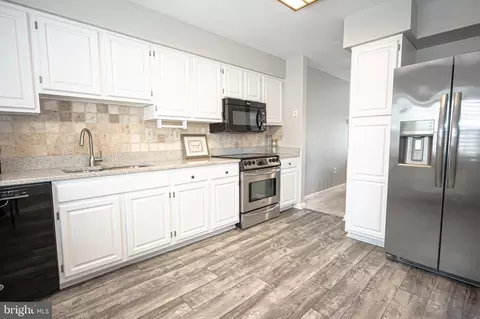15735 Erwin Ct, Bowie, MD 20716 photo 7