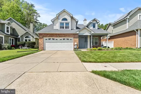 14230 Greenview Dr, Laurel, MD 20708