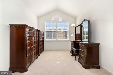 Entry Way - 8317 River Park Rd, Bowie, MD 20715 photo 6 of 8