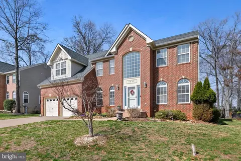 Exterior - 8317 River Park Rd, Bowie, MD 20715 photo 3 of 16