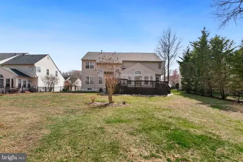 Exterior - 8317 River Park Rd, Bowie, MD 20715 photo 11 of 16