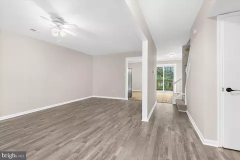 Entry Way - 7516 N Arbory Way #90, Laurel, MD 20707 photo 1 of 4