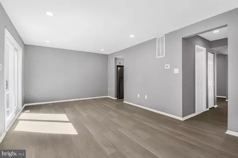 Living - 7048 Palamar Turn Turn, Lanham, MD 20706 photo 3 of 4