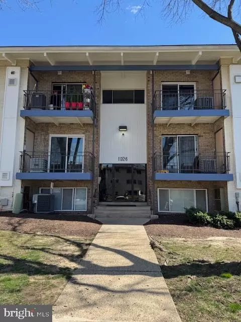 11326 Cherry Hill Rd #2-N20, Beltsville, MD 20705