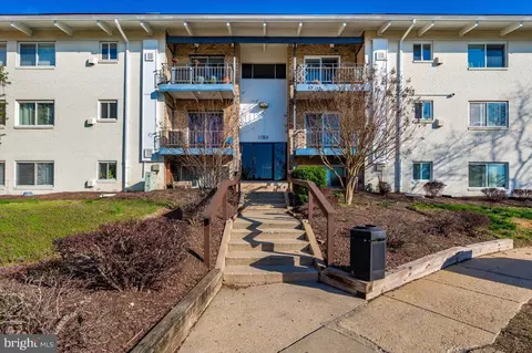11368 Cherry Hill Rd #1Q204, Beltsville, MD 20705