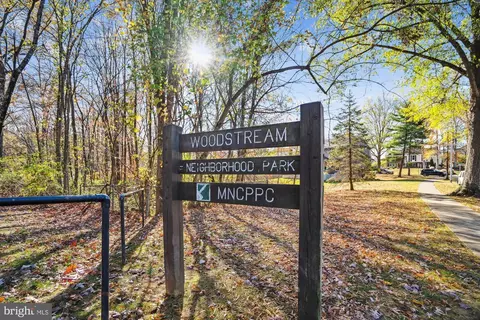 10322 Broom Ln, Lanham, MD 20706 photo 34