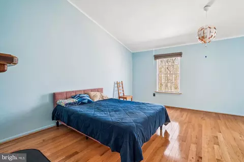 10322 Broom Ln, Lanham, MD 20706 photo 18