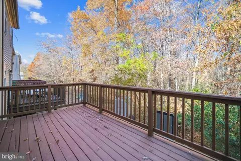 10322 Broom Ln, Lanham, MD 20706 photo 27