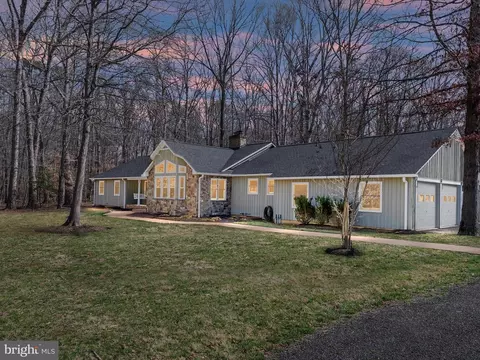 17915 Queen Anne Rd, Marlboro, MD 20774