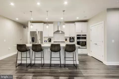 100 Saint Ives Pl #208, Oxon Hill, MD 20745