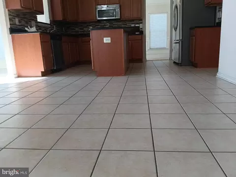 9707 Risen Star Dr, Marlboro, MD 20772 photo 22