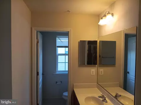 9707 Risen Star Dr, Marlboro, MD 20772 photo 31