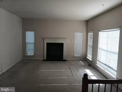 9707 Risen Star Dr, Marlboro, MD 20772 photo 12