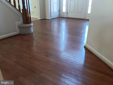 9707 Risen Star Dr, Marlboro, MD 20772 photo 24