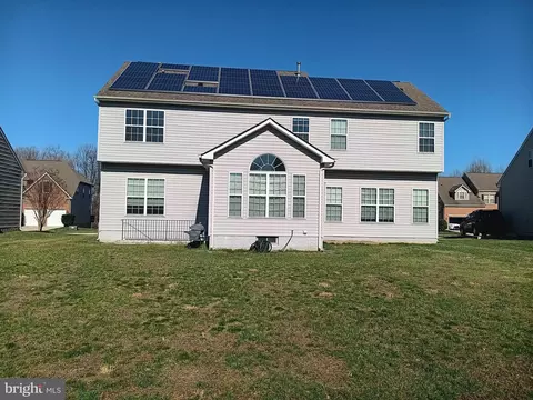 9707 Risen Star Dr, Marlboro, MD 20772 photo 4