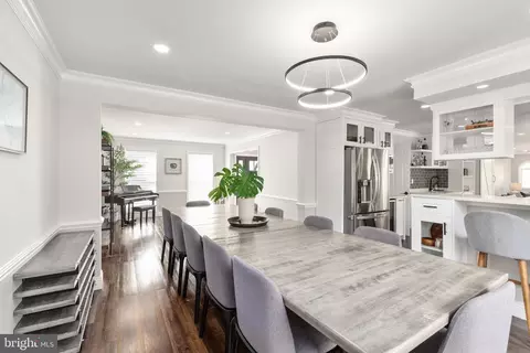 Dining - 8110 Maplegate Pl, Glenn Dale, MD 20769 photo 2 of 2