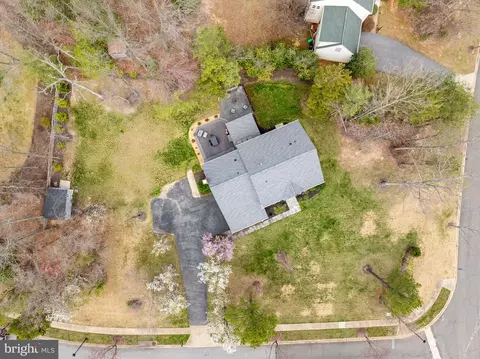 View/Area - 8110 Maplegate Pl, Glenn Dale, MD 20769 photo 4 of 7