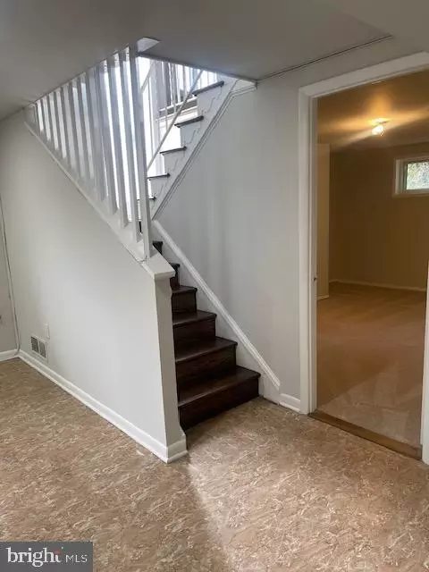 Entry Way - 5402 Marlene Dr, Lanham, MD 20706 photo 8 of 8