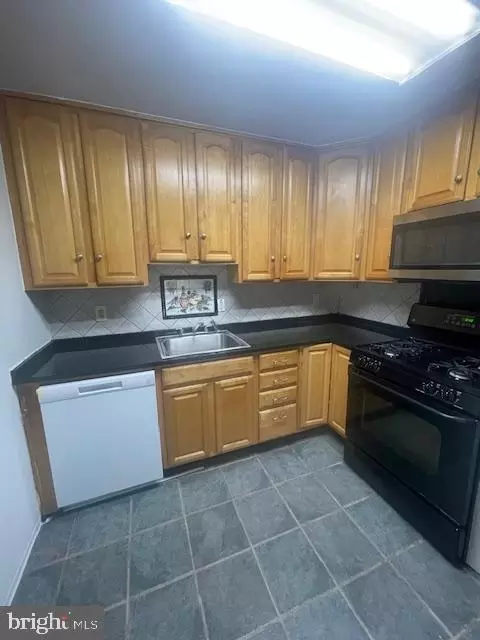 Kitchen - 5402 Marlene Dr, Lanham, MD 20706 photo 4 of 7