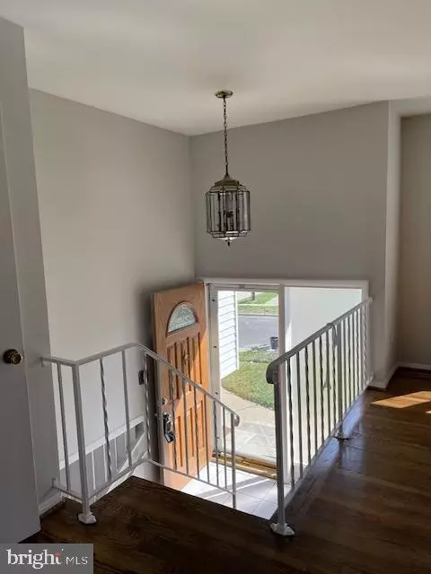 Entry Way - 5402 Marlene Dr, Lanham, MD 20706 photo 1 of 8