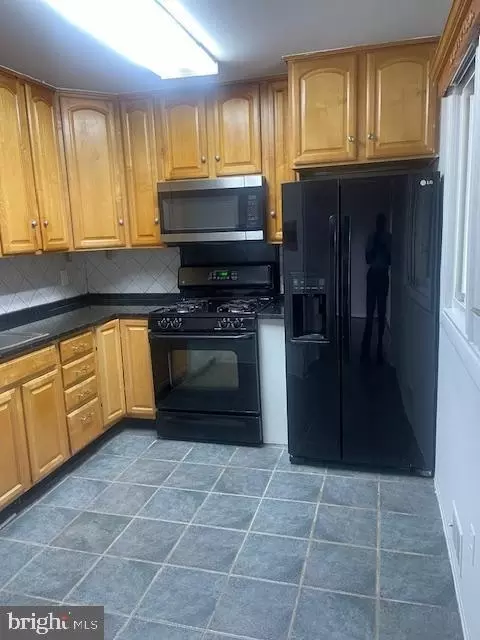 Kitchen - 5402 Marlene Dr, Lanham, MD 20706 photo 2 of 7