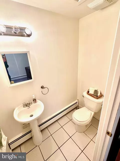 Bath - 416 Dyer Dr, Accokeek, MD 20607 photo 1 of 2
